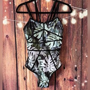 Tropical Leaf Print Swimsuit NWOT